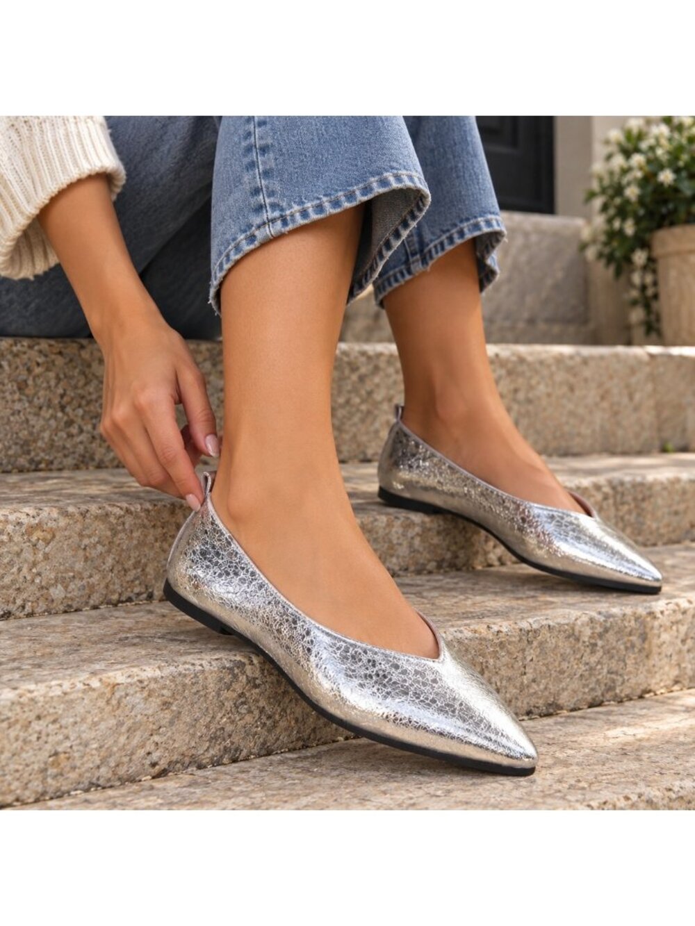 Crackle Metallic Pointed Toe Ballet Flats Slip-On Shiny Faux Leather V-cut Shoes